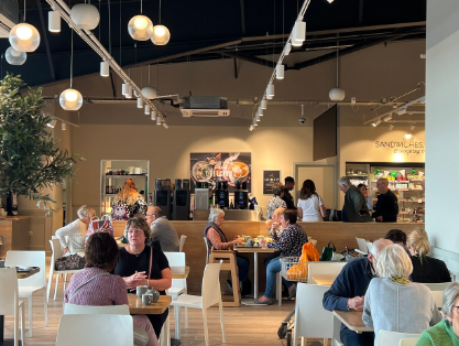 M&S Café
