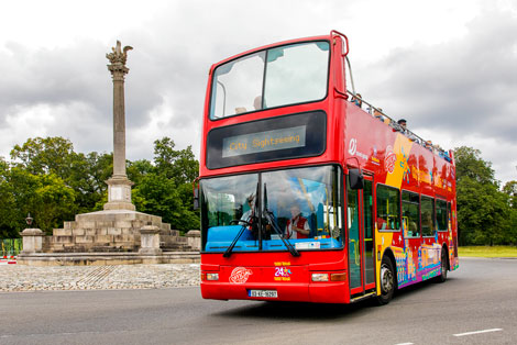 Hop-on, Hop-off Bus Tour