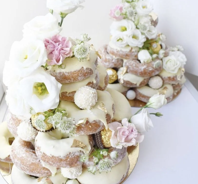 2210 Patisserie